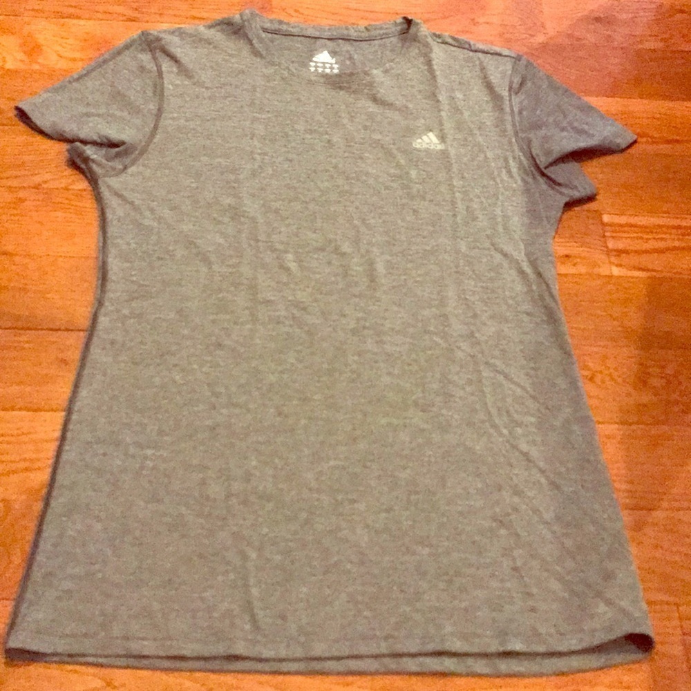 WOMEN’S Large Adidas tshirt